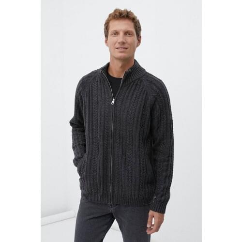 Finn Flare Men's Pullovers