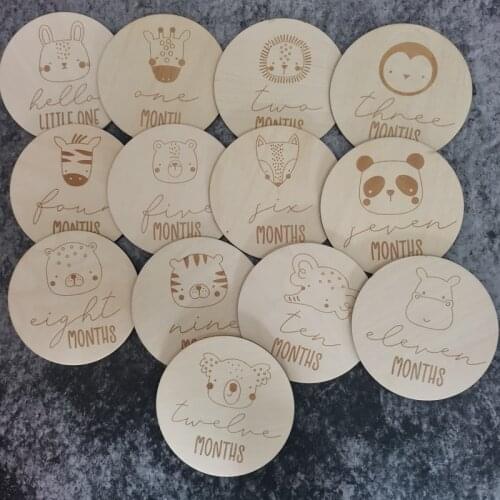 Set of 13pcs Animals Wood monthly milestone discs cards Baby Props Newborn PhotographyWooden Teether Baby Kids Photography Props