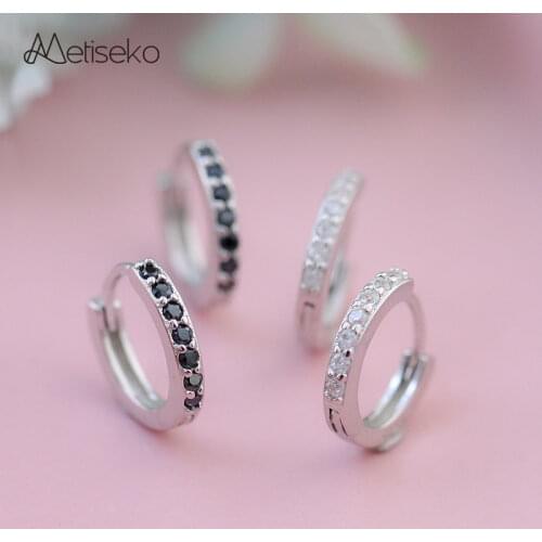 Metiseko White Rings