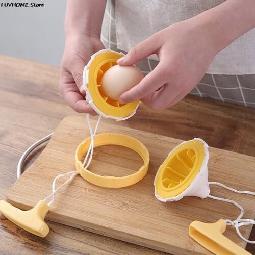 Portable Throw Egg Scrambler Golden Egg Yolk Shaker Mixer Scramble Eggs Kitchen Cooking Tool