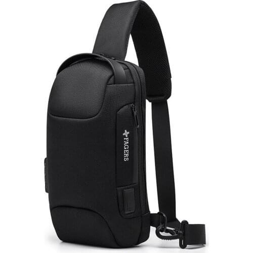 Mens Hot Chest Bag New Anti-thief Crossbody Bag Waterproof Shoulder Bags USB Charging Short Trip For Male Travel Pack Fashion