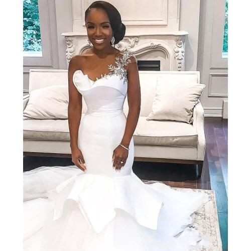 2021 Arabic plus size mermaid wedding dresses robes de soirée One Shoulder Wedding Gowns Beaded Long Train