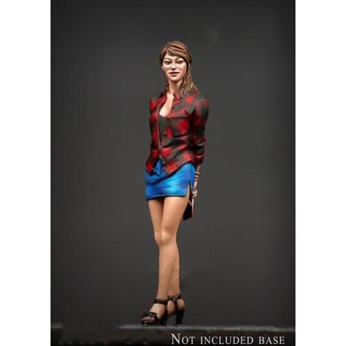 1/24 75mm modern civilian girl standing toy Resin Model Miniature resin figure Unassembly Unpainted