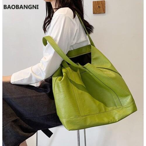Large-capacity summer high-quality texture shoulder bag new fashion womens designer western style underarm tote bag