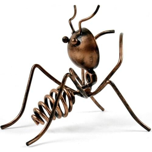 Europe Creative Metal Spider Little Ant Bar Wine Cabinet Display Stand Funny Cocktail Home Decoration Crafts