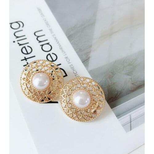 Filigree Alloy Elegant Cute Pearl Sweet Party Popular Clip Earring