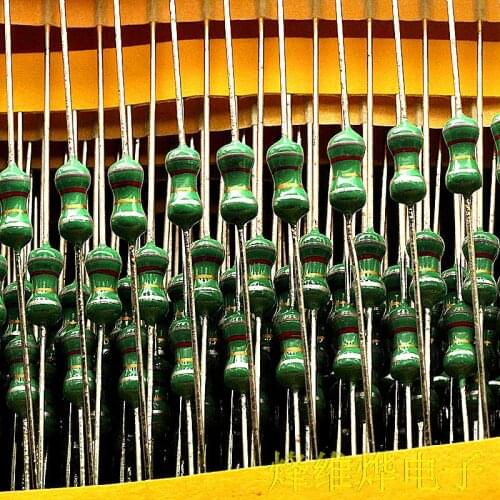 Free shipping 1 / 2W color ring inductance 0410 680UH (100 rats)