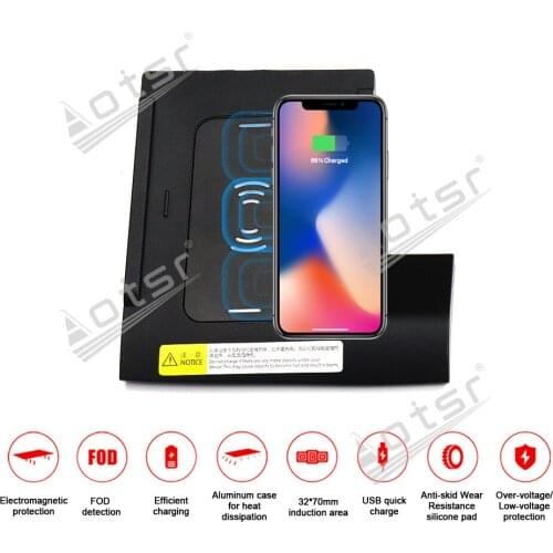 QI car Infrared wireless charger For Volkswagen Golf 7 2016-2018 infrared Wireless Charging Car Phone Holder for iphone/Samsung