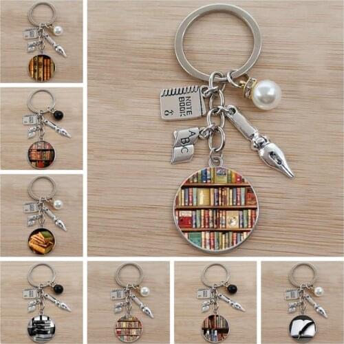 Classic Library Books Keychain Vintage Old Books Key Chain Librarians Key Ring Gift for Nerd Bookworm Writer Teacher