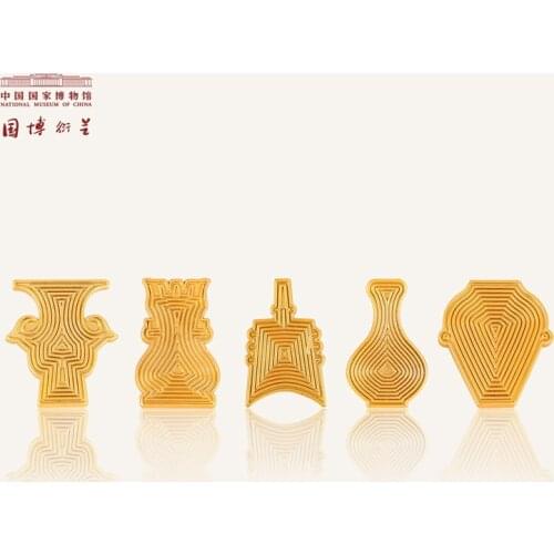 NATIONAL MUSEUM OF CHINA Brand Metal Badges Streamline Gold Creative Antique Shape Badges for Clothes Pin Artwork Bussiness Gift