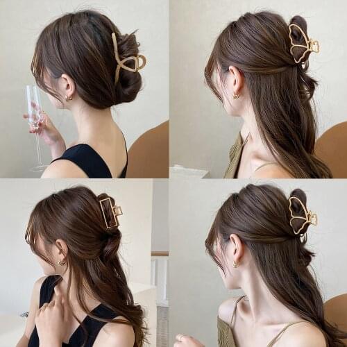 7cm Hair Claws Hairpins Wood Grain Hairgrips Women Alloy Hair Clamps Crab Girl Hair Clips Ponytail Vintage Hair Accessories 2021