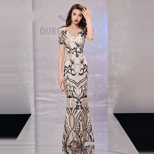 Beauty Emily Evening Dress 2020 Gold Bling Sequins O-neck Contrast Color Skinny Trumpet Evening Gowns for Women robe de soiree