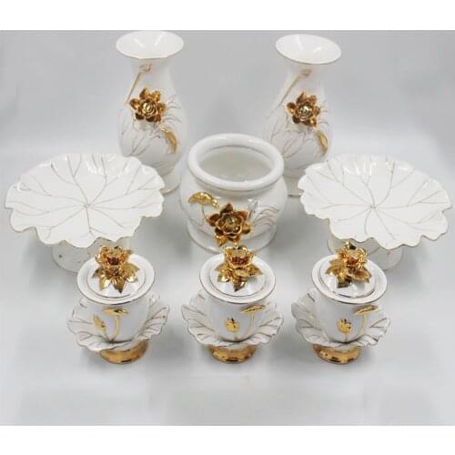 Buddhist Supplies Boutique Gold Buddha Set Incense Burner Lotus Cup Water Bottle Lotus Plate for Buddha Ornaments