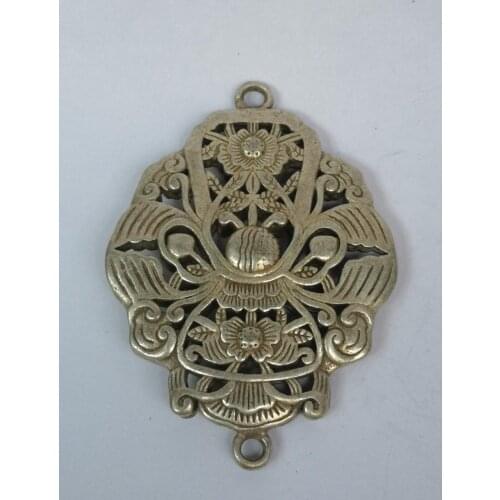 YIZHU CULTUER ART Collection Old China Tibet Silver Handmade Auspicious Flower Pendant Amulet Decoration Gift