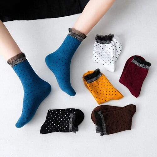 2020 New Lace Polka Dots Fashion Pile Fashion Ladies Middle Stockings for Women 6 Pairs / Pack