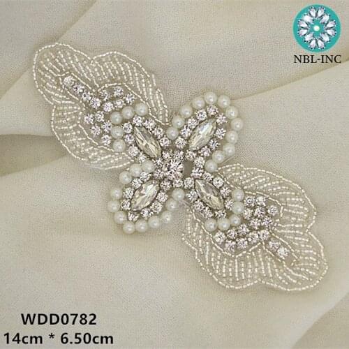 30PCS) Wholesale hand beaded bridal clear crystal rhinestone bow applique for wedding dresses WDD0782