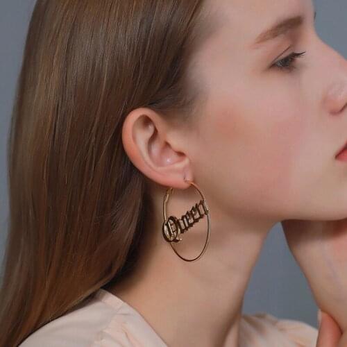 Exaggerated Large Round Letter Queen Hoop Earring Gold Silver Color Oversize Circle Earrings Ear Rings Jewelry for Women
