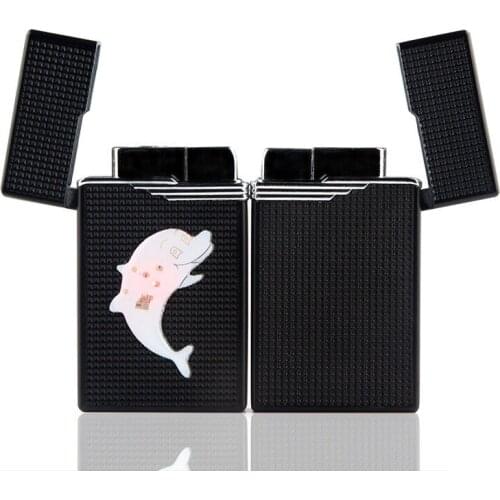 Black Love Dolphin Pattern Windproof Metal Loudspeaker Straight Into The Lighter Smoking Accessories for Weed Cute for Girls