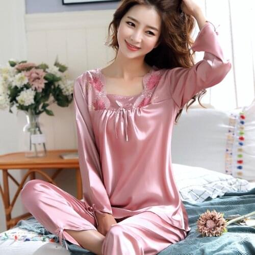 Lactation Pajamas Dress Home Clothes Lace Silk Long Seleeve Classic Sexy Embroidery Spring Autumn Feeding Gown for Pregnant Wome
