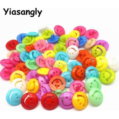 400Pcs/lot Round Smile 15mm Plastic Sewing Shank Buttons Baby Crafts Garment Accessories Button