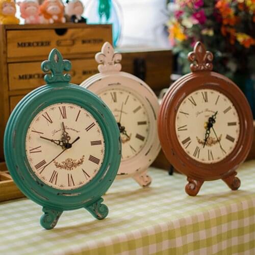 Vintage Wood Clock Table Alarm Clock Rural Style Roman Desk Clock Craft Gifts Bedroom Living Room Bar Office Decoration