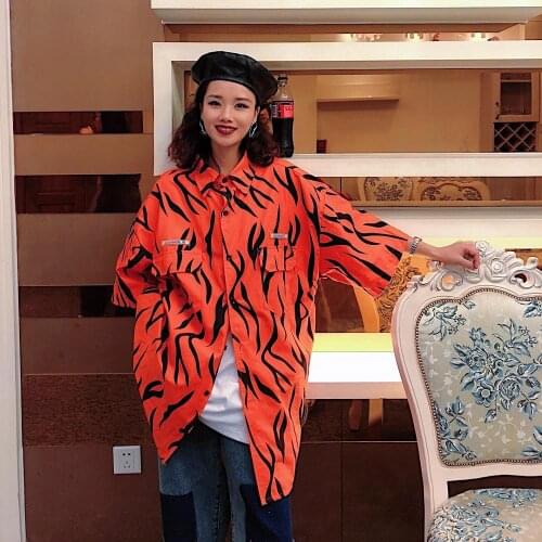 Jasumer tiger pattern bold color contrast Street men and women pear loose hip hop spring and summer casual work clothes shirts