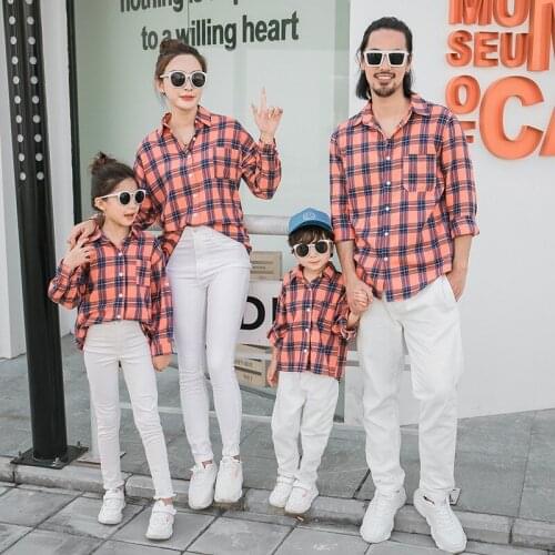 Family-friendly autumn clothes 2020 new wave of a family of three four-person mother and child womens foreign shirts