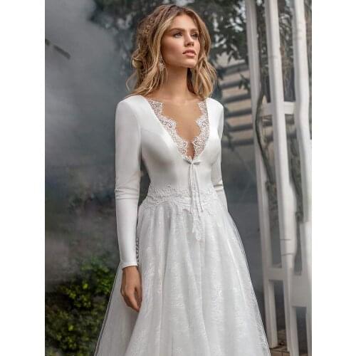 Satin Long Sleeve Country Garden Wedding Dress V-Neck Vintage Elegant 2021 Bond Lace Open Back Glamour Bridal Gowns 10041