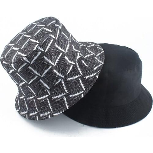 2021 Summer Bucket Hats Streetwear Graffiti Plaid Hip-Hop Cap Fashion Design Reversible Fisherman Hat