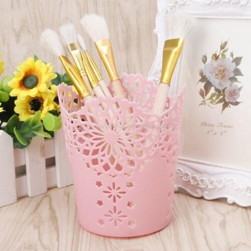 Fashion Creative Hollow Flower Pencil Pen Holder Makeup Brush Holder Multifunctional Storage Barrels Stationery O16 dropship