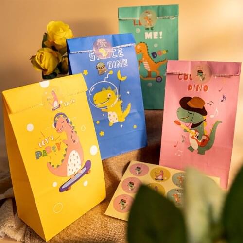 24Pcs Cartoon Dinosaur Kraft Paper Bags Candy Gift Packaging Bags Wedding Favor Baby Shower Birthday Party Decoration Treat Bags