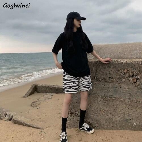 Women Shorts Knee Length Zebra Print Loose Casual All-match Summer Breathable Straight Korean Style Travel Beach Bottoms Fashion