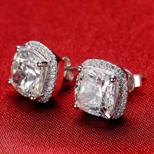 Huitan Fashion Luxury Crystal Stud Earrings Women OL Style Elegant Accessories Daily Wear Party Earrings Fancy Gift Lady Jewelry