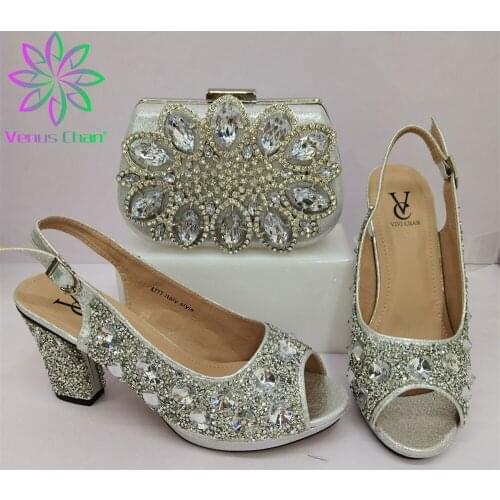 Fashionable Silver Color Pretty Women Shoes and Bag Set Slingback Mature Style Super High Heels with Appliques for Wedding Party
