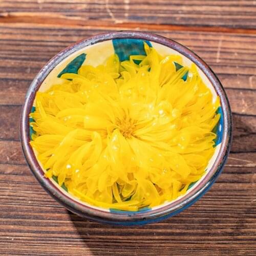 Chrysanthemum Tea Golden Silk Emperor Chrysanthemum Tea a Cup of Rhubarb Chrysanthemum Tea Big Chrysanthemum