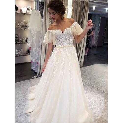 Elegant Off The Shoulder Wedding Dress Tulle Appliqued Boho Bride Gowns Backless A Line Princess Lace Sweep Train Bridal Dress