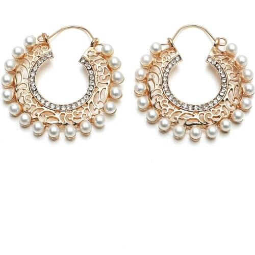 New Korean Style Pearl Drop Earrings for Women Boho Carved Flower Rhinestone Beads Vintage Earring Bridal Wedding Jewelry Gift