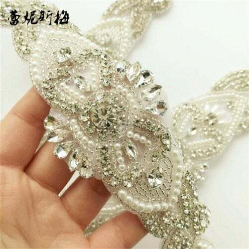 2Pieces Bling Bling Handmade Iron On Beaded Crystal Clear Rhinestone Applique for Wedding Ornaments Baby Girl Hair Accessories