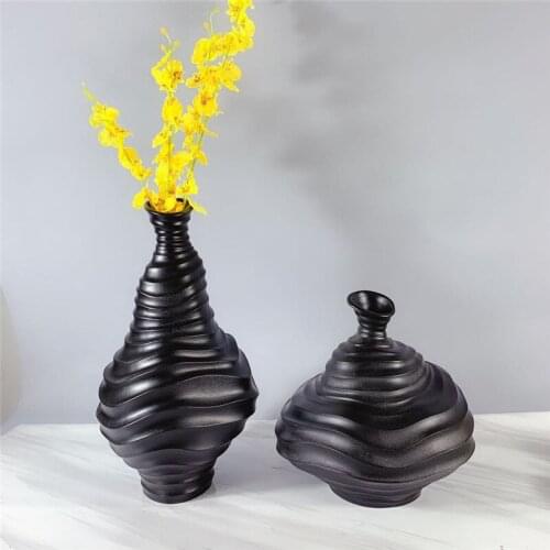 Simple modern black and white resin wave stripe shaped flower club sales office accessories table ornaments