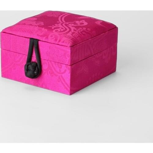 Natural Mulberry Silk Chinese Jewelry Gift Box Wood Square Ring Bracelet Storage Box High End Luxury Packaging Box 9x9x6 cm