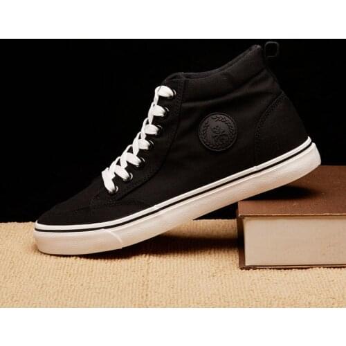 Soild High Quality Men Canvas Shoes Korean Models Lace Up High Top Canvas Shoes Mens Flat Pu Leather Shoes