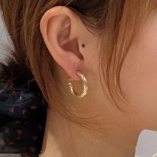 Clip Earrings Women Copper Material Pattern C-shaped Roman Pattern Creative Exquisite Fashion Birthday Jewelry DKE-693