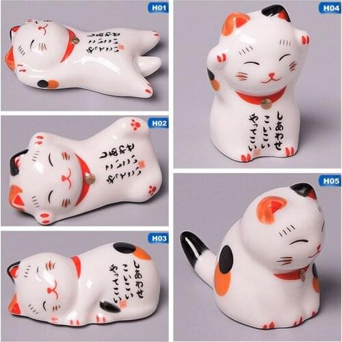 Japanese Style Ceramic Chopsticks Holder Stand Cute Cat Design Chopstick Rack Pillow Care Rest Kitchen Decor Art Craft Tableware