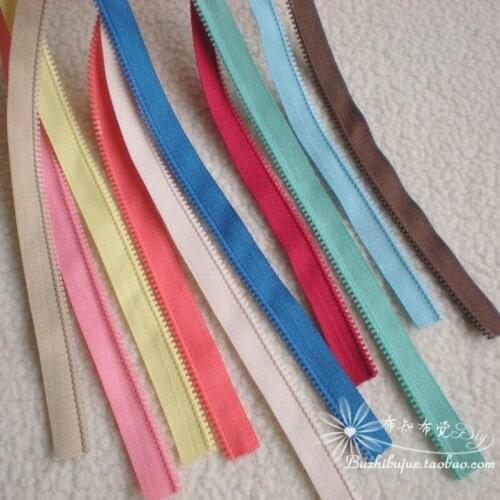 50 Yards/lot #3 Single Side Long Continuous Resin Zipper Chain Roll Tape Bags Clothing Fasteners Sewing Accessories Wholesale