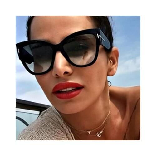 New Brand Sunglasses Women Luxury Designer T Fashion Black Cat Eye oversized Sunglasses Female Gradient Sun Glasses
