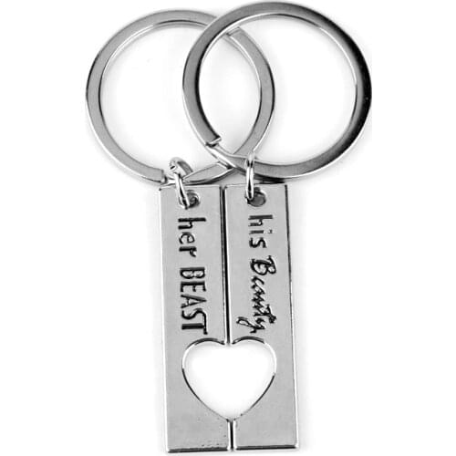 Hallow Heart Pendant Keychain Jewelry Mini Two-piece Couple Keyring Lettered His Beauty Her Beast Key chain Gifts for Boyfriends