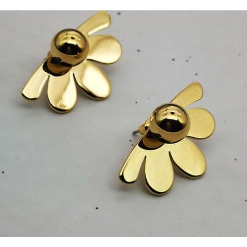 Women floral petal style earring stud gold plated jewelry