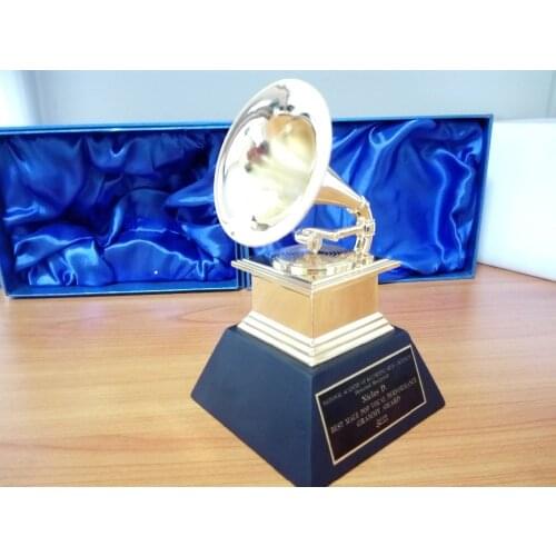 Grammy Award Gramophone Exquisite Souvenir Music trophy zinc alloy Trophy Nice gift Award for the Music Competition Free Shiping