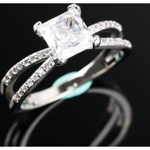 Classic Wedding Ring Silver Plated Cubic Zirconia Finger Ring Micro Paved Square Crystal Rings for Women Party Jewelry Gift