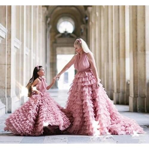 Blush Pink Tiered Flower Girl Dress Mother Daughter Dresses Sweep Train Halter Sleeveless Evening платья знаменитостей
